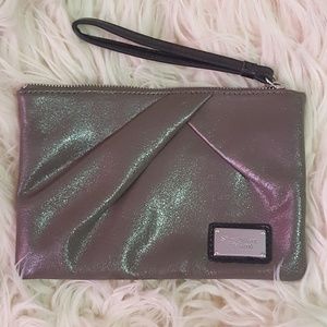 Simply Vera Wang wristlet/clutch